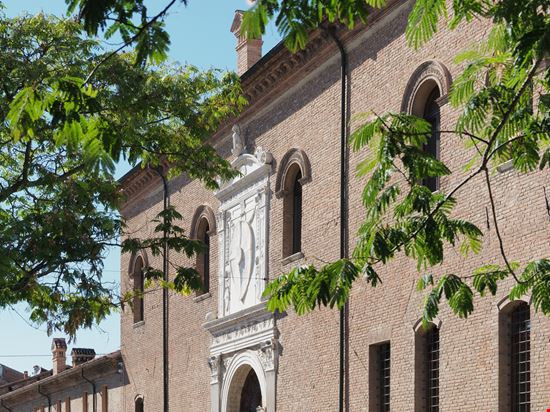 Palazzo Schifanoia Ferrara shutterstock 